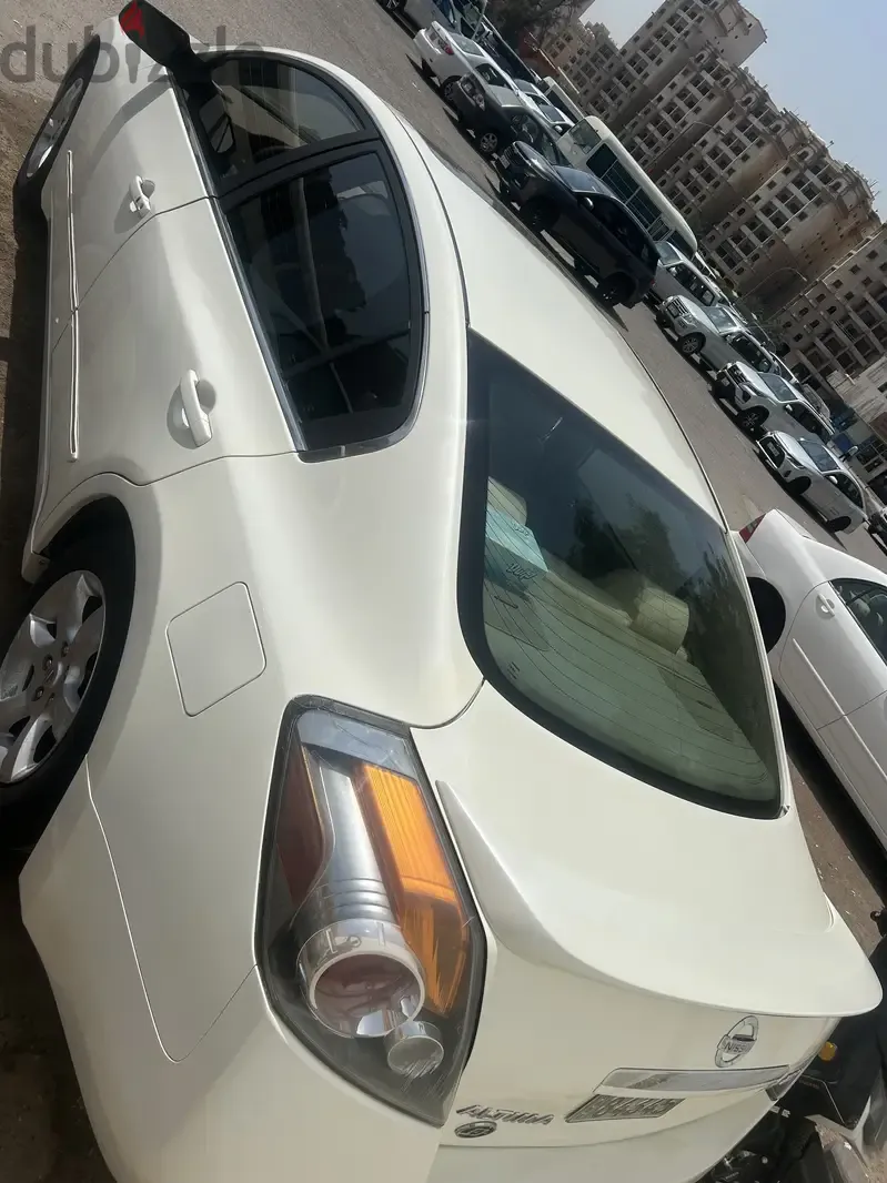 نيسان ألتيما 2008